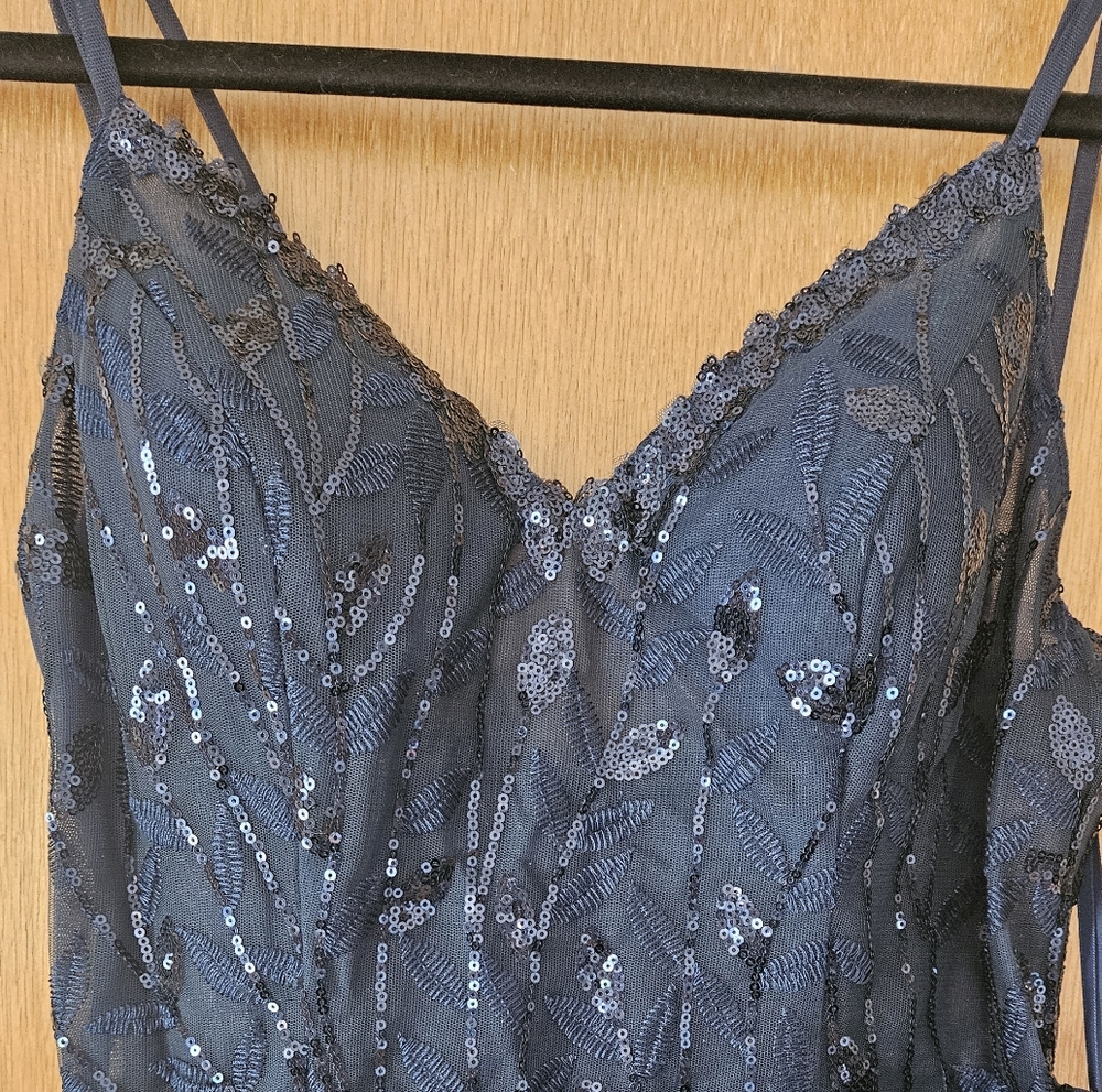 Elegant Navy Blue Prom Dress